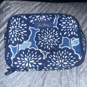 Vera Bradley lunch box. Used only a handful of times